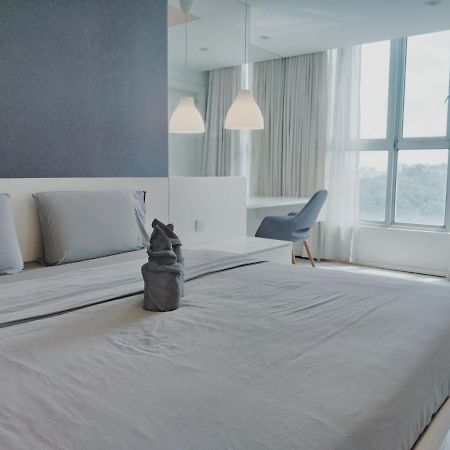 Verve Suites Kl South Kuala Lumpur Exterior photo