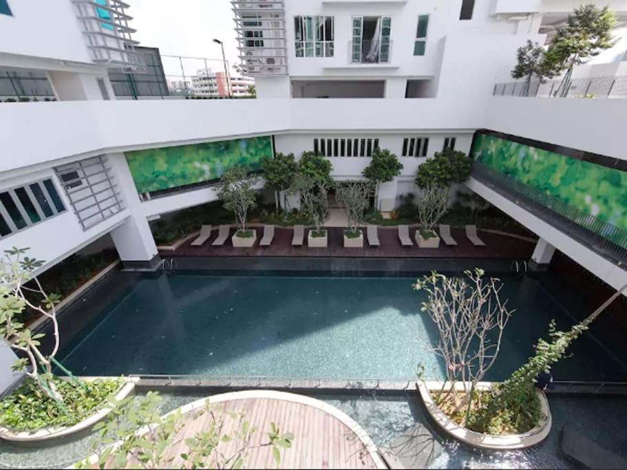 Verve Suites Kl South Kuala Lumpur Exterior photo
