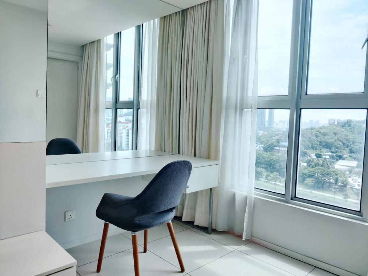 Verve Suites Kl South Kuala Lumpur Exterior photo
